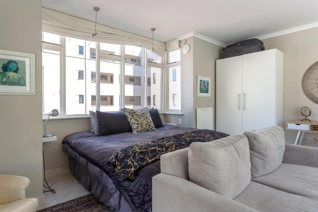Cosy And Classy Sea Point Apartment Kaapstad Buitenkant foto