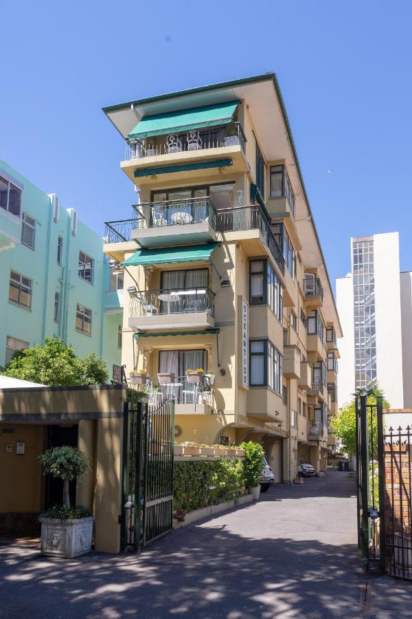 Cosy And Classy Sea Point Apartment Kaapstad Buitenkant foto